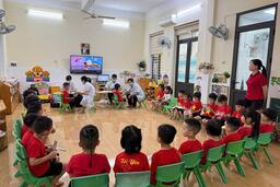 Khám sức khỏe định kỳ cho gần 700 trẻ tại Trường mầm non Đồng Thái